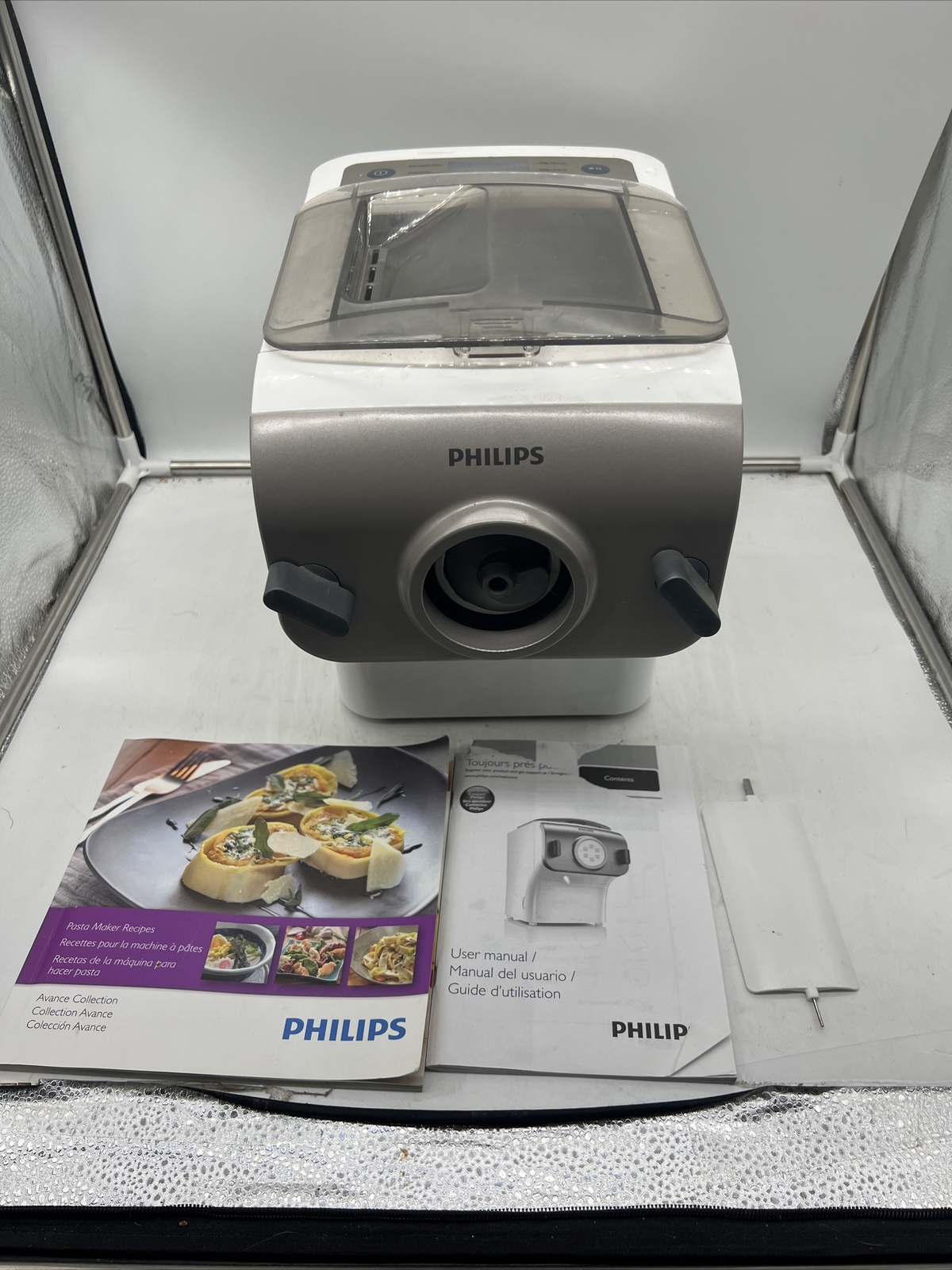 Philips HR2357 Advanced Automatic Pasta and Noodle Maker W/ Booklets