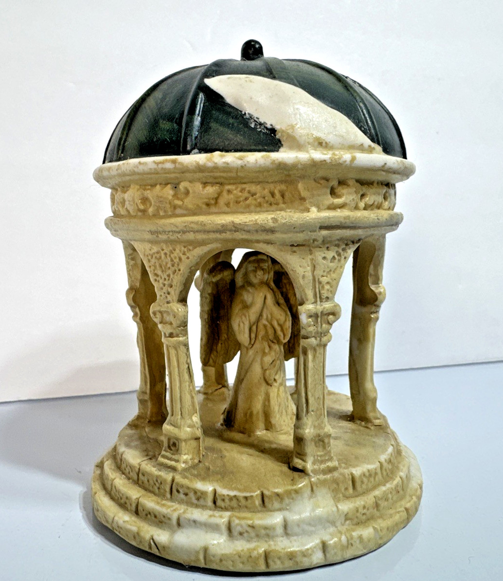 Windham Heights 2004 Angel in Gazebo Porcelain Figurine — Cobblestone Corners