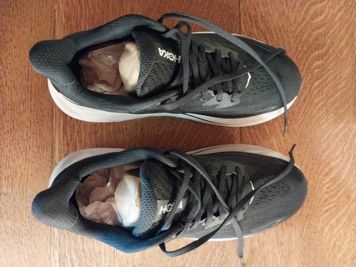 Hokas hardly used women's shoes Clifton 8B (USA)