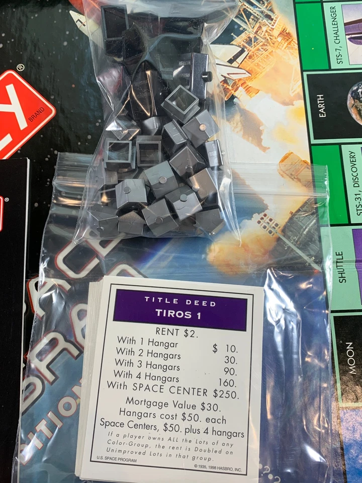 100% Complete Vintage 1998  Monopoly US Space Program Edition - Image 4 of 4