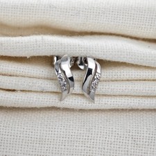 Sterling Silver Diamond Earrings Wave Studs s April Birthstone