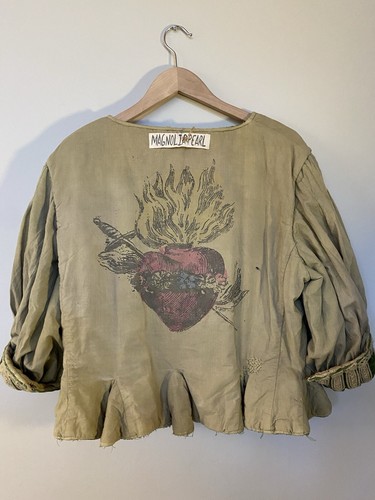 Magnolia Pearl Specialty Marishka Velvet Ukrainian Inspired Jacket - Bild 23 von 24