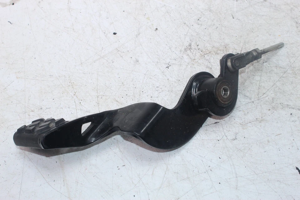 10-11 Can-am Spyder Rs Roadster Se5 Brake Foot Pedal 705600633 - Image 2 of 4