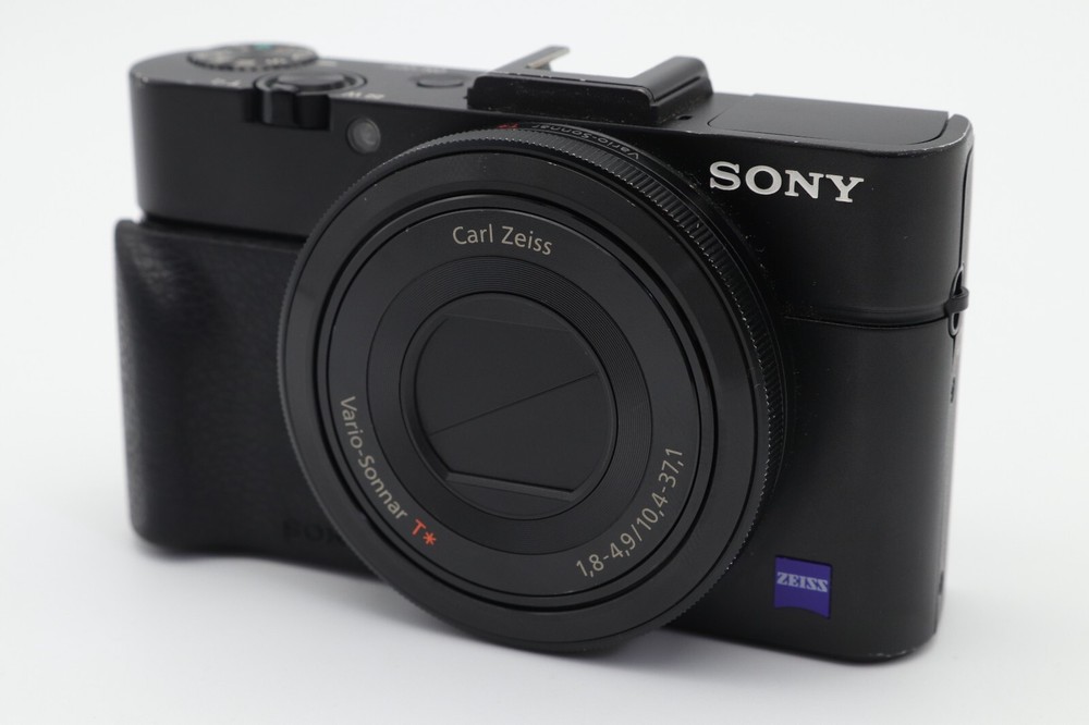 Sony Cyber-shot DSC-RX100 II M2 20.2MP RX100M2 Digital
