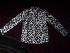 Animal print button down shirt leopard M medium measurements in description new