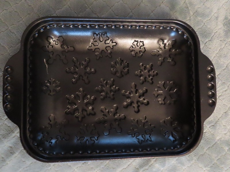 Nordic Ware Snowflake Cake Pan 10 Cup Heavy Cast Aluminum USA 54848 11"x8.5"x2"