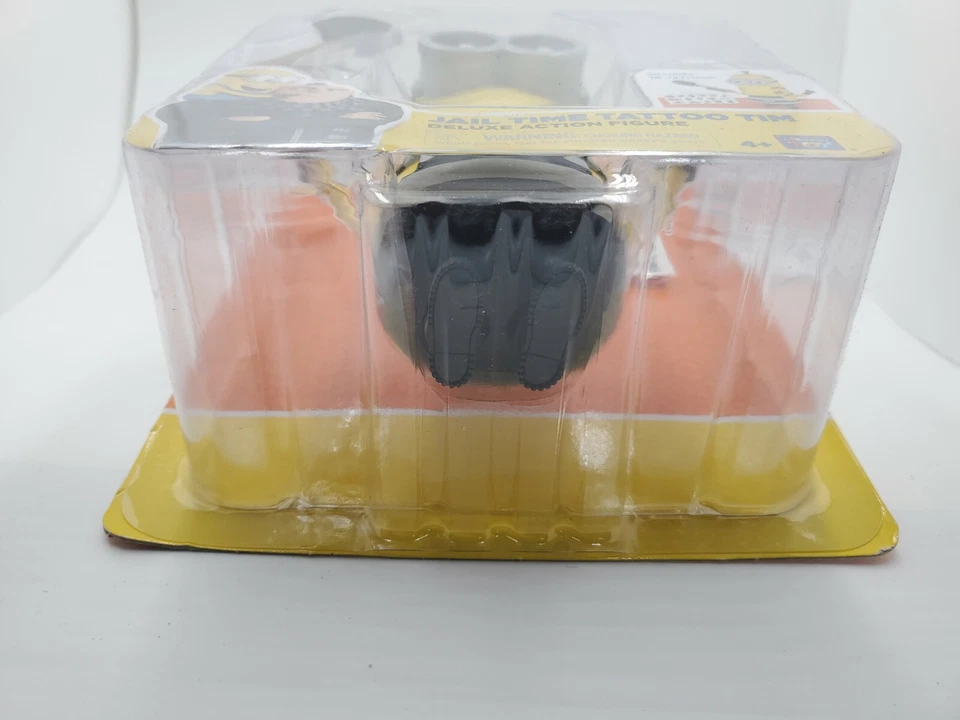 Экшн-фигурка Minions Despicable Me 3 Poseable Deluxe Jail Time Tattoo Tim - Изображение 3 из 4