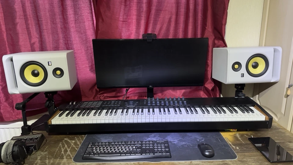 Arturia KeyLab MkII 88 - Image 2 of 4