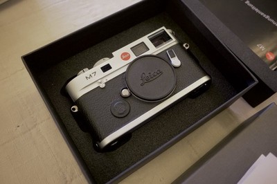LEICA M7 Silver 0.72x + Box & Papers - Very Clean