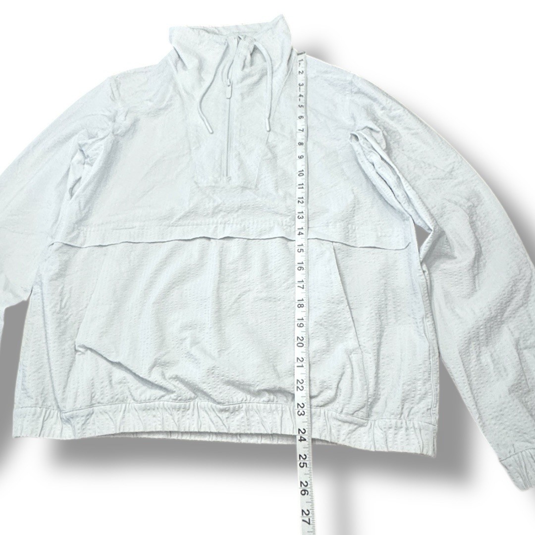 Lululemon Pack Light Pullover Packable Jacket in … - image 4