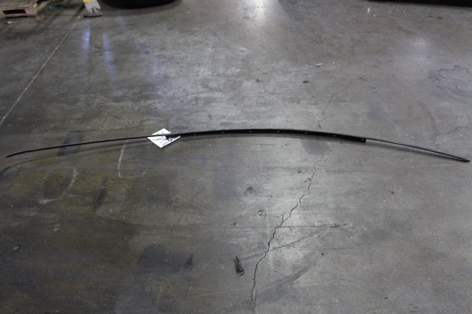 Lamborghini Gallardo RIGHT+UPPER Trim molding P/N 408853704B
