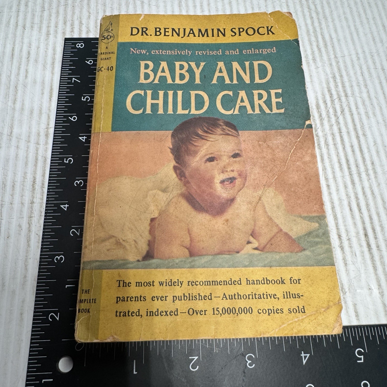 Baby and Child Care by Dr Benjamin Spock 120th Printing 1963 with Vintage Ads