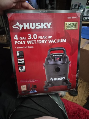 #ad Husky 4 Gallon 3.0 HP Wet Dry Vac Shop Vacuum Locking Hose Wands Filters Nozzles $68.00
