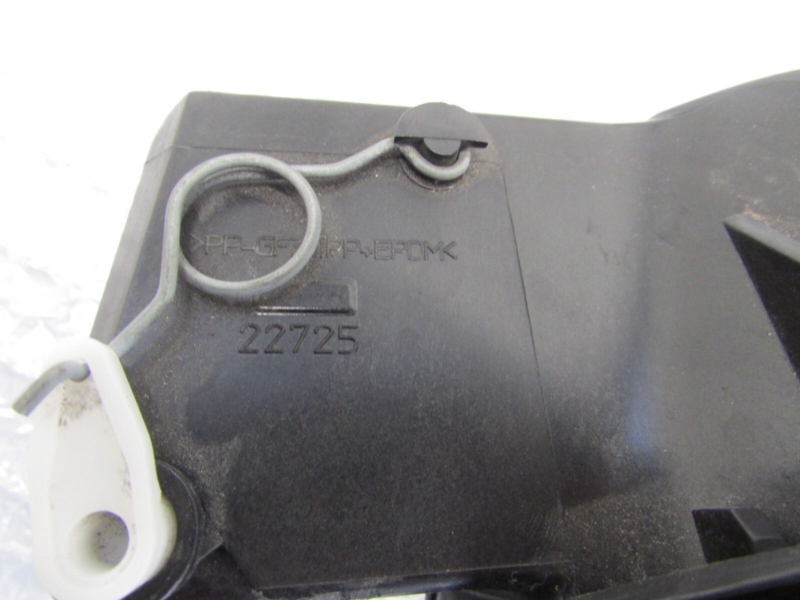 2014-2020 MASERATI QUATTROPORTE FUEL TANK FILLER POCKET DOOR LID FLAP ACTUATOR