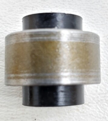 で　い New KAWASAKI NOS 92092-1018 HANDLEBAR RUBBER BUSHING NINJA ZX‐7