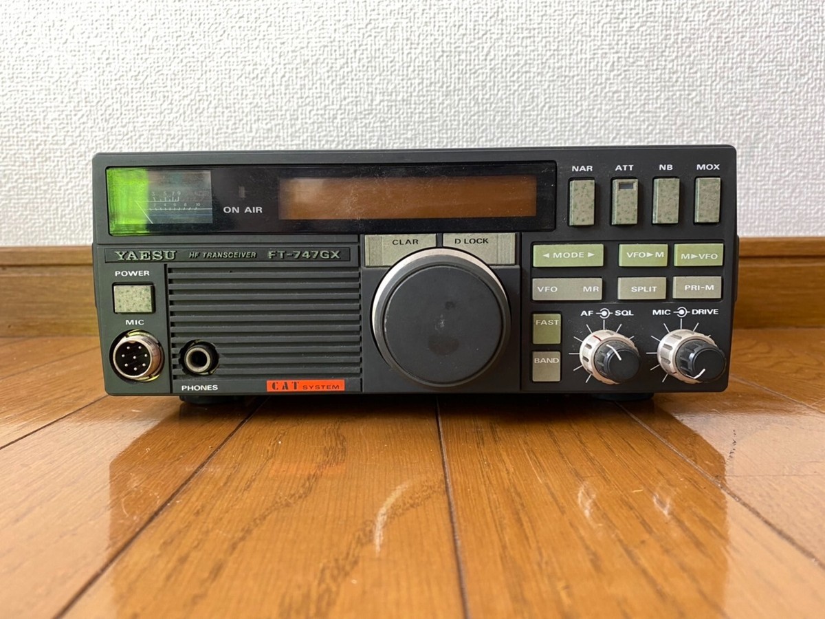 YAESU FT-747GX 1.8MHz-30MHz 100W Super Compact HF YAESU FT-747GX 1.8MHz-30MHz 100W Super Compact HF