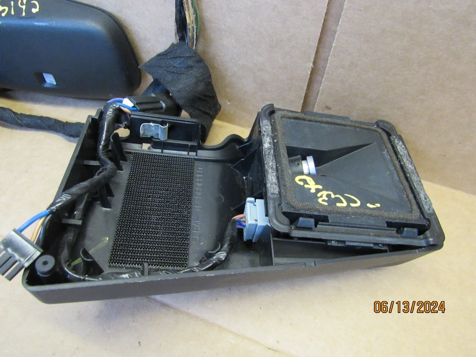 2009 2010 2011 2012 2013 2014 2015 Lincoln MKT Interior Rear View Mirror OEM - Image 3 of 4