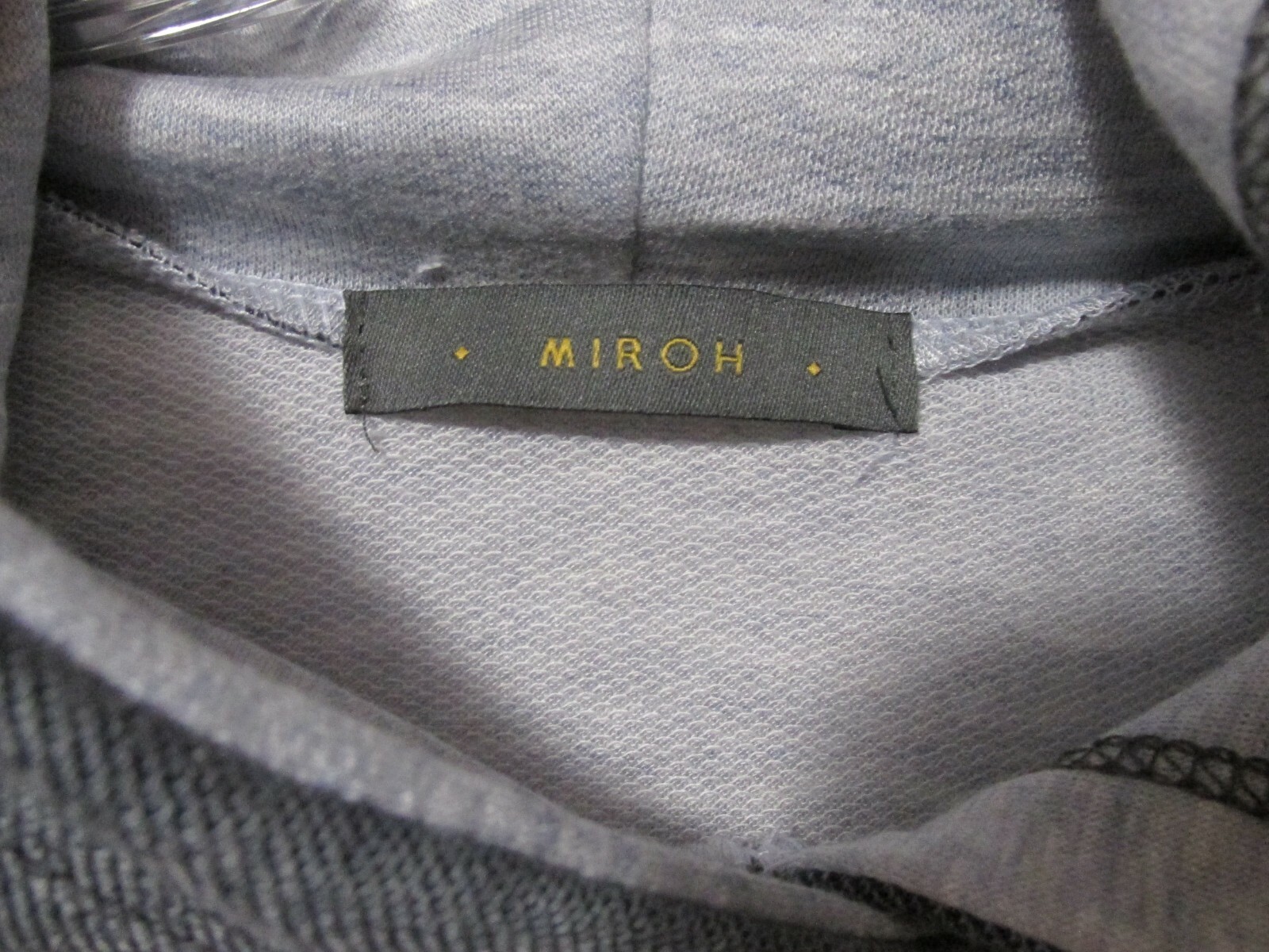 Women's Miroh Distressed Super Lightweight Cropped Hooded Top Gray