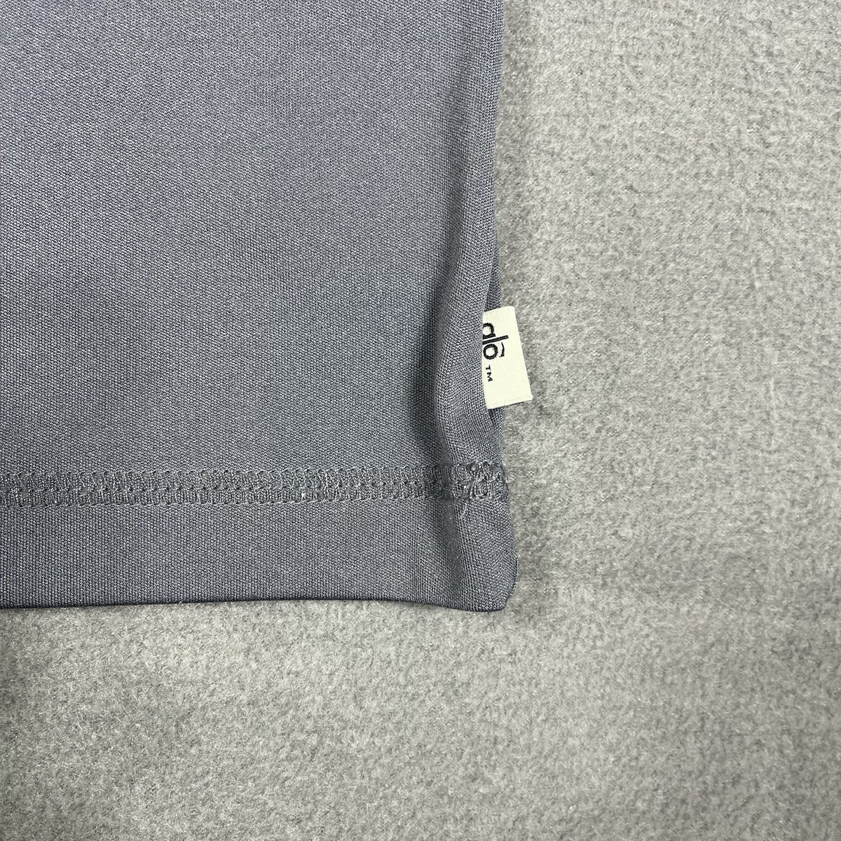 Alo Yoga CoolFit Shirt Adult 2XL XXL Gray Performance Stretch