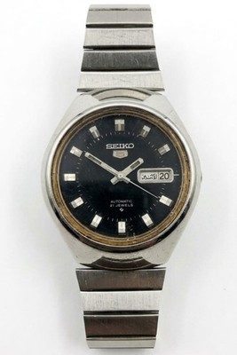 Vintage Seiko 5 Automatic 21 Jewels Men's Watch Black Dial Arabic Day Date Stain