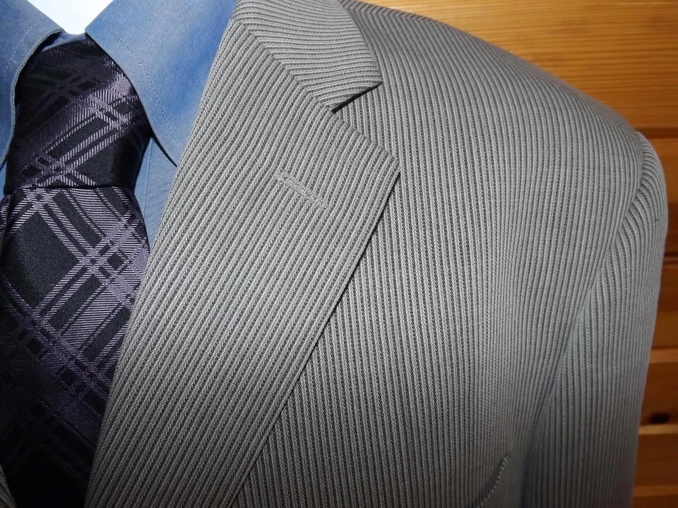 Vestimenta Fatto A Mano 46L Brown Ribbed Wool Three-Button Closure Sport Coat - Image 3 of 4