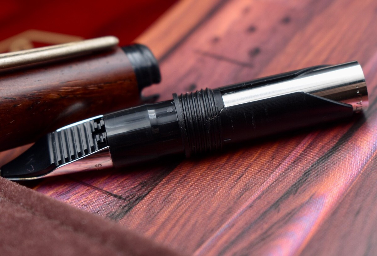 WATERMAN Serenité Cocobolo (Bois) Limited Edition 3000 Fountain