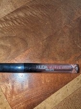 HUDA BEAUTY 1 Cream Liquid lipstick  lip gloss. from set. gold sparkle . nude