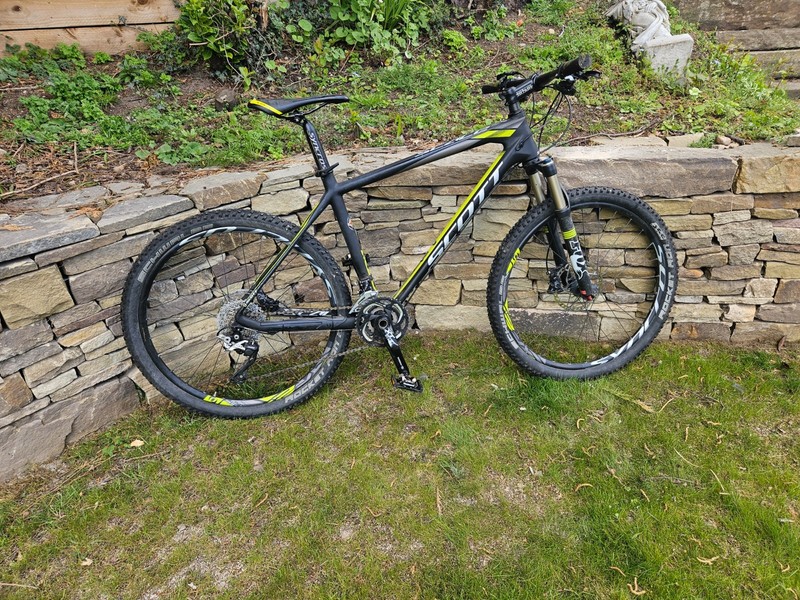 Scott Scale 620 Carbon Large Frame 19" Mountain Bike