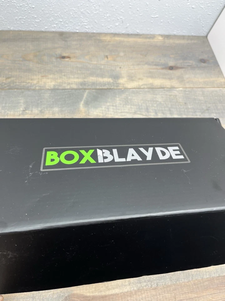 Herramienta cortadora de caja portátil BoxBlayde 214-V1 a batería Foto 3 de 3