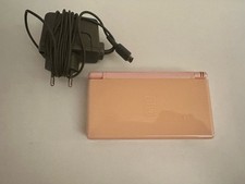 Nintendo DS Lite Spielkonsole in Pink / Rosa