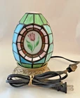 Tiffany Style Stained Art Nouveau Glass leaded CHEYENNE Lamp With Tulip Vtg