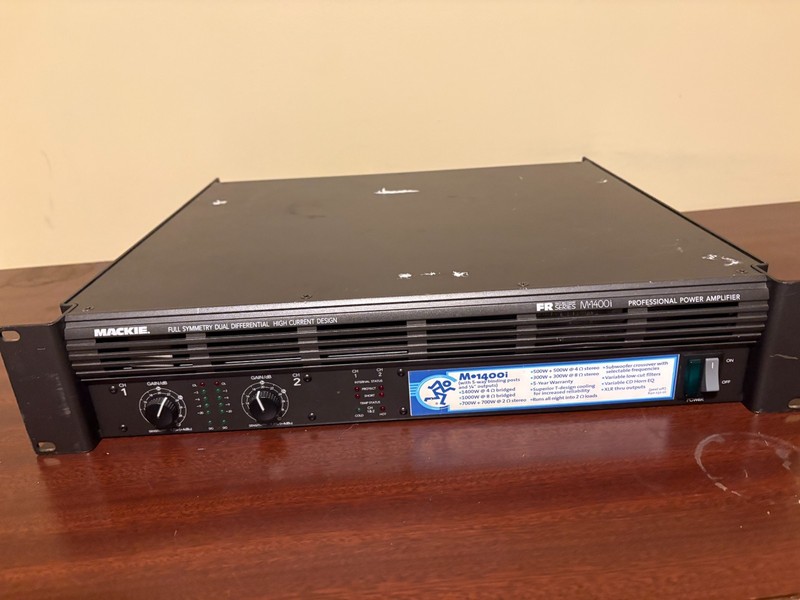 Mackie M14001 Power amp