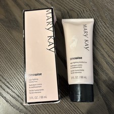 Mary Kay 026926 TimeWise Age Fighting Moisturizer - Combination To Oily NIB