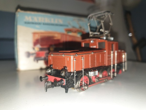 MARKLIN 3002 LOCOMOTORA ELECTRICA H0