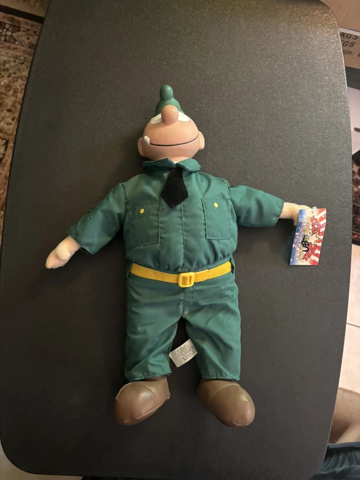 Nuevo Con Etiqueta Escarabajo Bailey Sarge Camuflaje Plástico Cabeza Movimientos Soldado Peluche 15" Foto 2 de 4