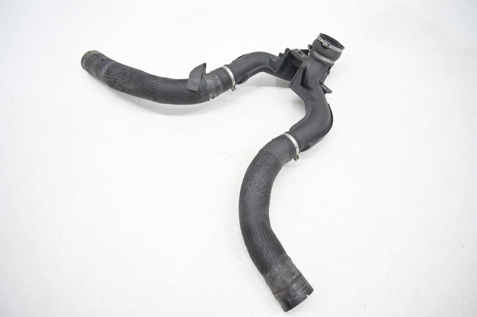 ⭐ 14-17 Maserati Ghibli S Quattro Engine Air Intake Manifold Inlet Sleeve Oem