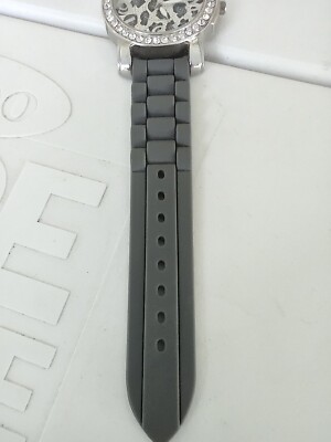 Ladies Gruen Silver Tone Crystal Accent Bezel Big Face 
