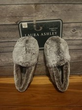 Laura Ashley Women's Plush Faux Fur Memory Foam Slippers Size Small 5-6 Gray