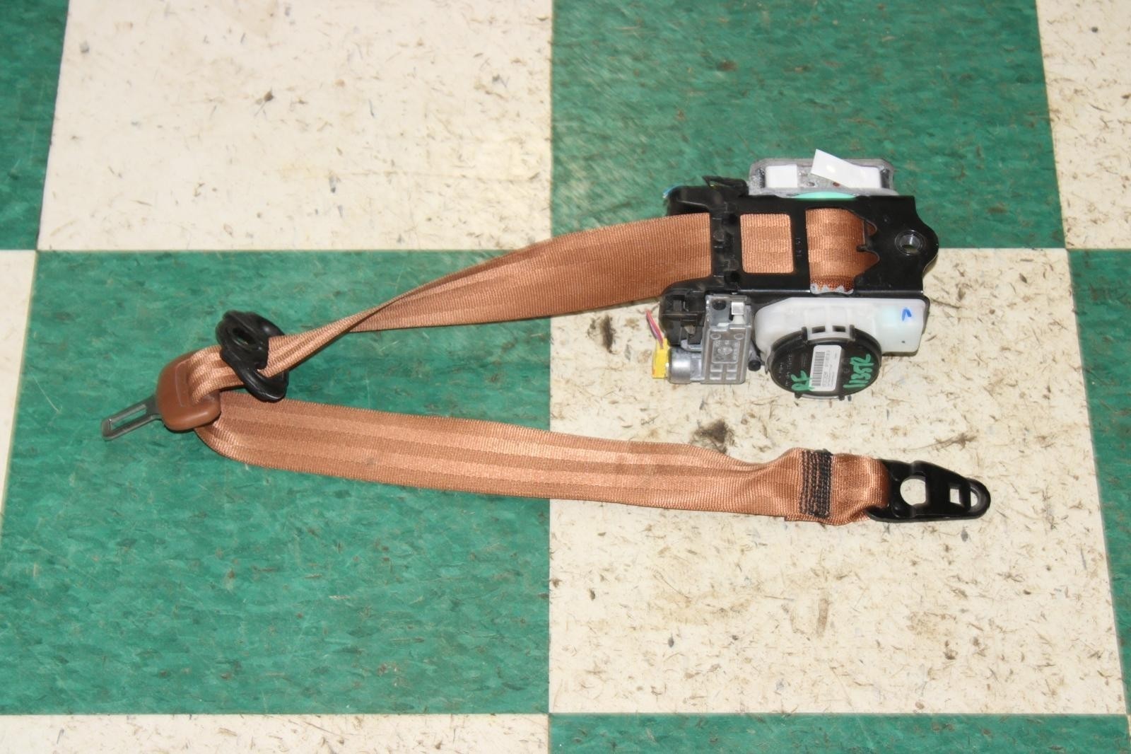 14-18 Flying Spur Brown Front Passenger Right RH Seat Belt Restraint OE Factory