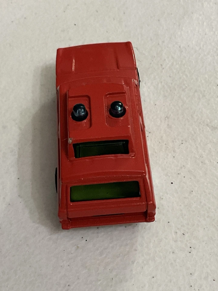 老式 CORGI Juniors RANGE ROVER 警察救援队死亡紧急车辆 — 第 3/4 张图片