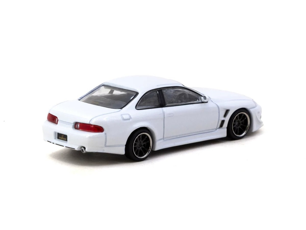 Tarmac Works 1:64 VERTEX Toyota Soarer JZZ30 – White – Global64