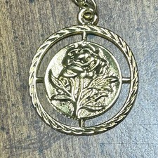 Gold Toned Circle Rose Flower Romantic Necklace NWOT
