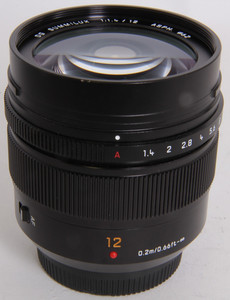 Panasonic Leica DG Summilux 12mm f/1.4 ASPH *Moisture*