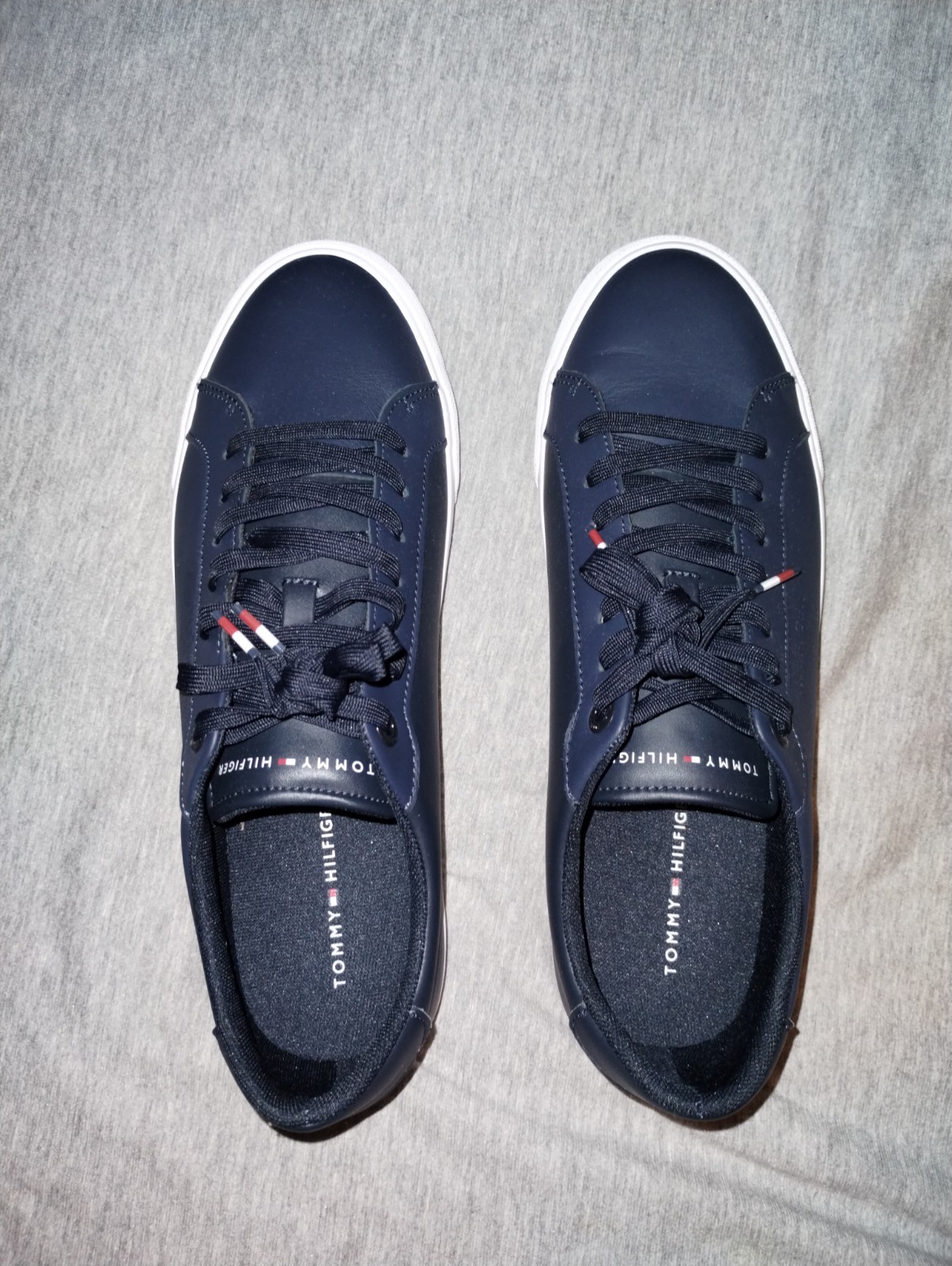 Men's Navy/White Tommy Hilfiger Cupsole Trainers - Stylish Comfort image 2
