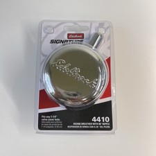 Edelbrock Crankcase Breather 4410 Signature Series Chrome Push-in Wvent Tube Edelbrock Crankcase Breather 4410 Signature Series Chrome Push-in Wvent Tube