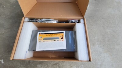 Gefen EXT-UHD600-18 4K Ultra HD 600 MHz 1x8 Splitter with HDR- New in Box