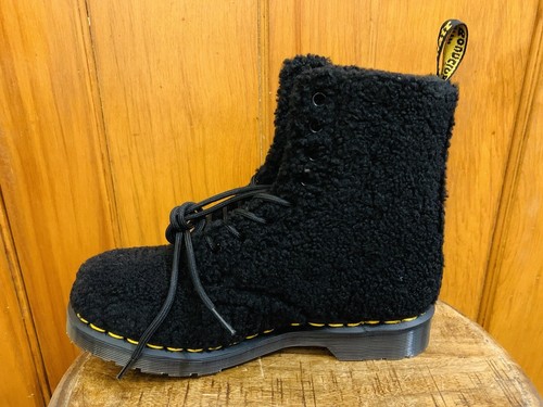 Dr. Martens Pascal 1460 Faux Fur Shearling upper lace up boots black NWOB size 7 - Picture 7 of 10