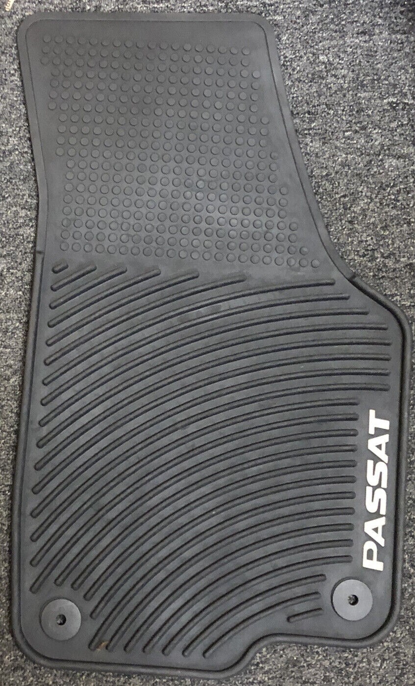 Floor Mat Monster Mats Black VOLKSWAGEN VW OEM 561061550B041 