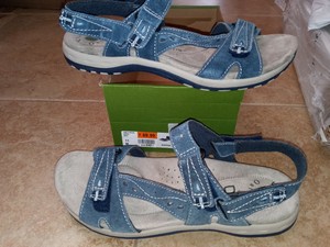 earth sophie sandals