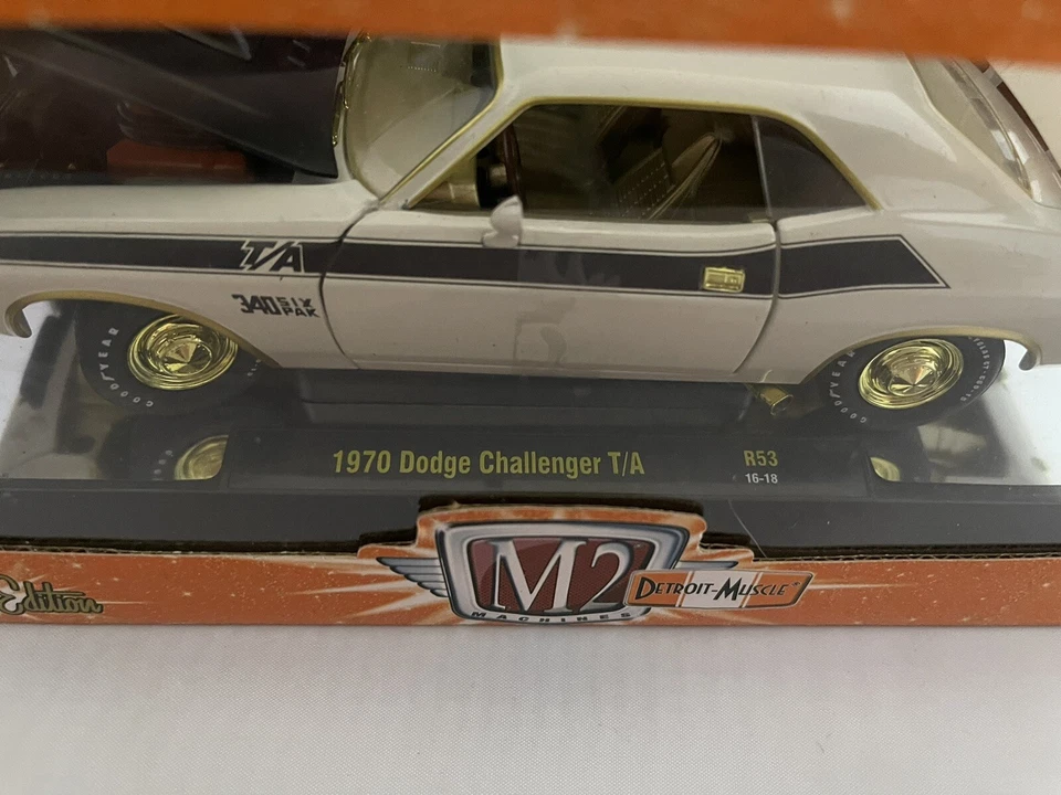 M2 MACHINES ( CHASE ) 1970 DODGE CHALLENGER T/A 1 OF 500 R53 DETROIT MUSCLE 1:24 - Image 4 of 4